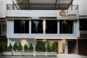 Qantic Lodging